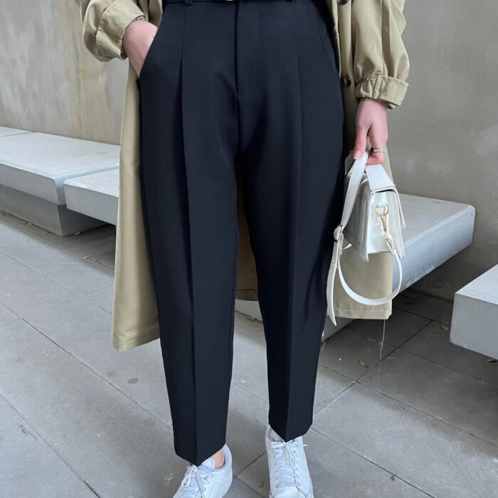 Kemerli Siyah Havuç Kumaş Pantolon